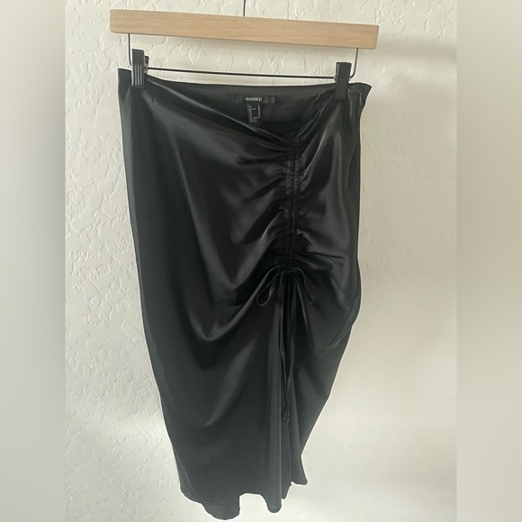 Black Satin Skirt - Picture 1 of 4